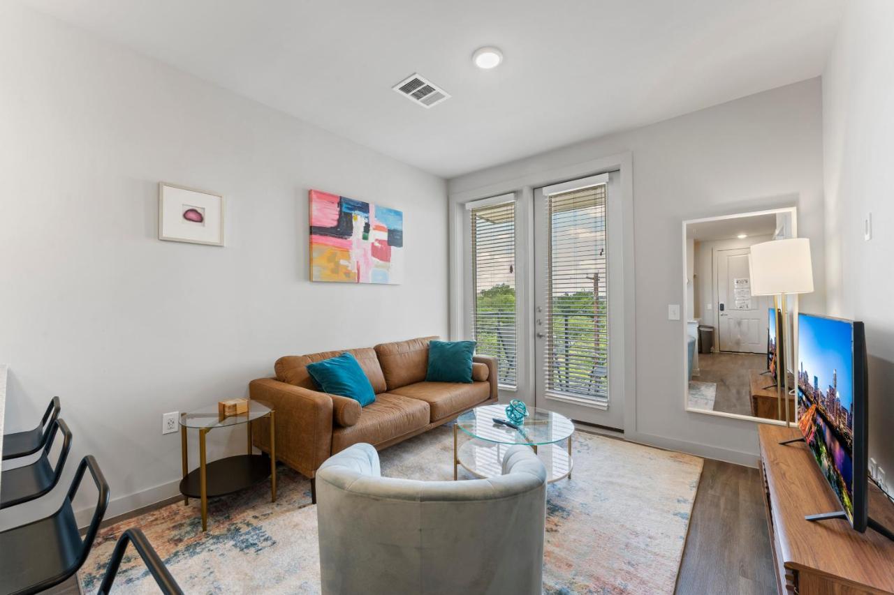 Luxury Central Apts - Free Parking, Gym, Fast Wifi Appartement Austin Buitenkant foto