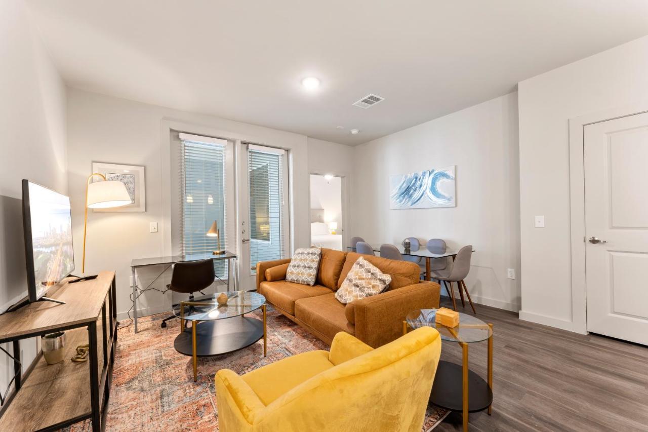 Luxury Central Apts - Free Parking, Gym, Fast Wifi Appartement Austin Buitenkant foto