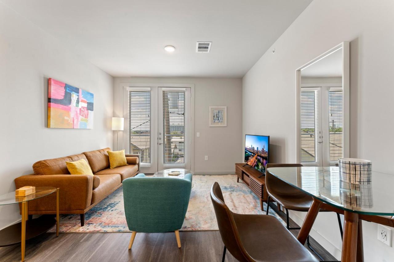 Luxury Central Apts - Free Parking, Gym, Fast Wifi Appartement Austin Buitenkant foto